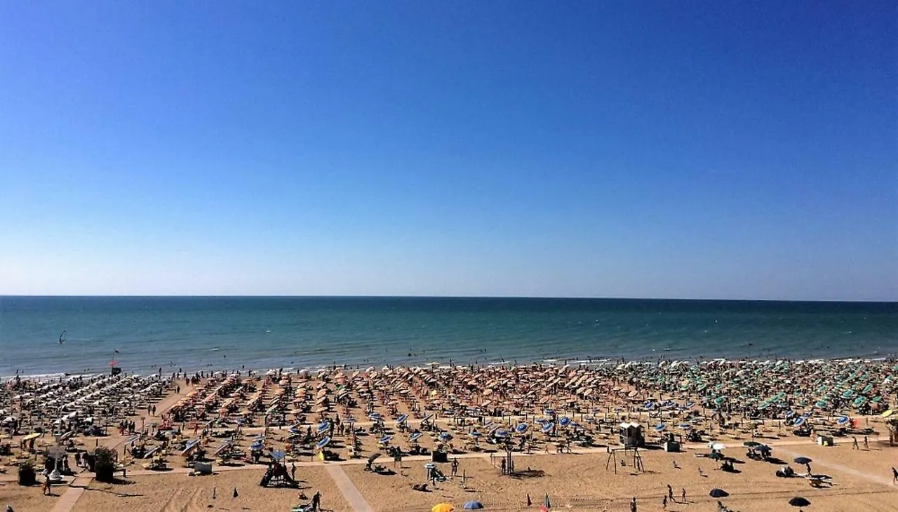 Isola Clara - Appartamenti Bibione Italy